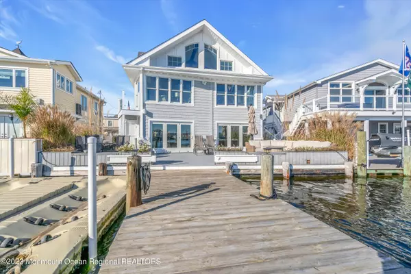 Lavallette, NJ 08735,257 Harbor Drive