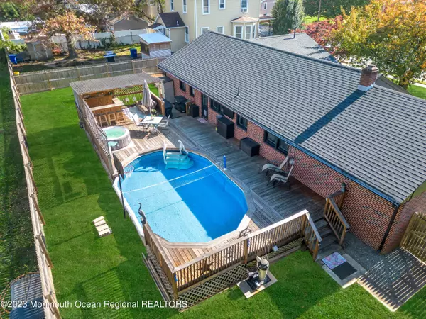 333 W 4th Street, Florence, NJ 08518