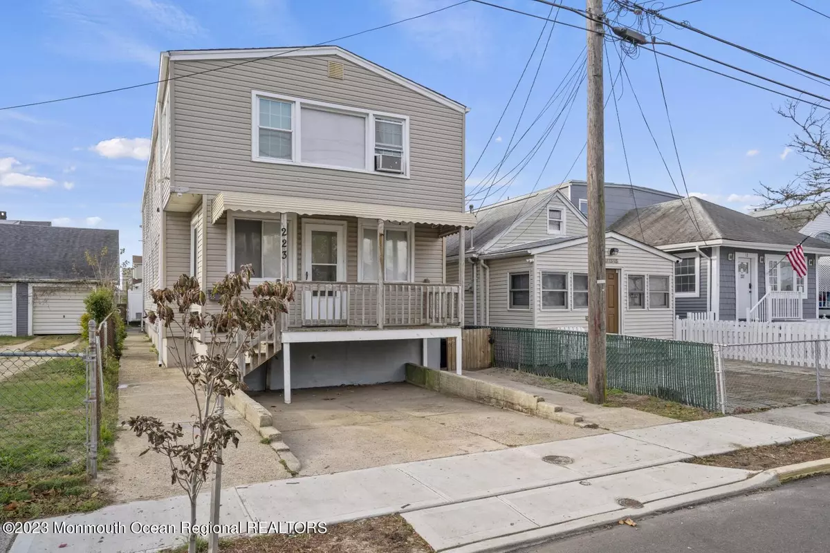 Seaside Heights, NJ 08751,223 Grant Avenue #4