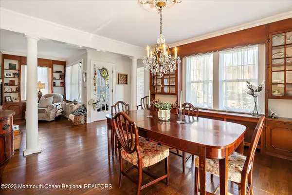 Rumson, NJ 07760,26 Park Avenue