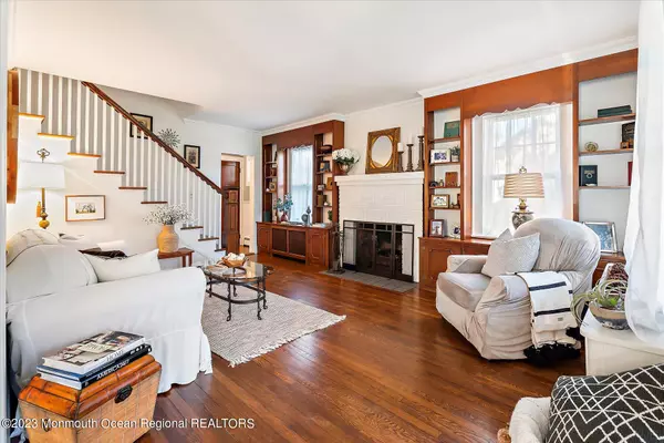 Rumson, NJ 07760,26 Park Avenue