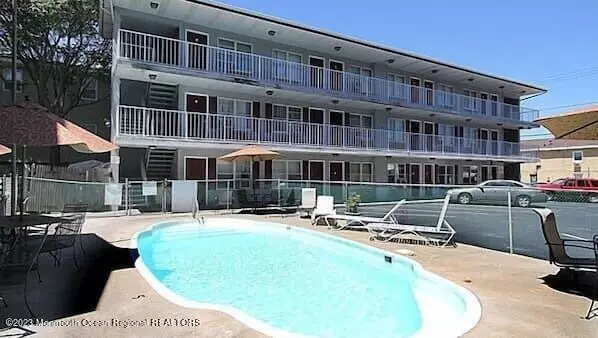 Seaside Heights, NJ 08751,55 Dupont Avenue #18