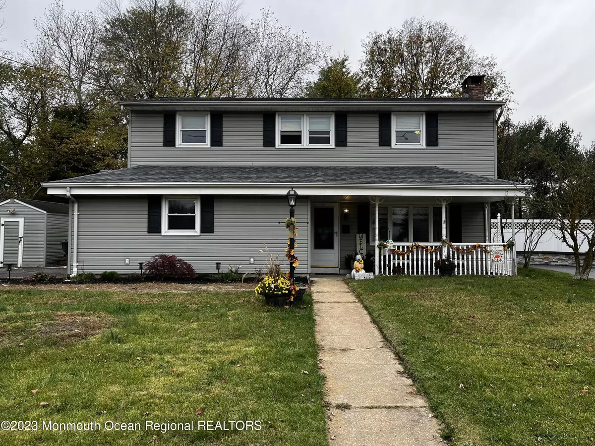 Hazlet, NJ 07730,26 Racoon Drive