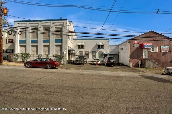 Newark, NJ 07104,245249 Verona Avenue