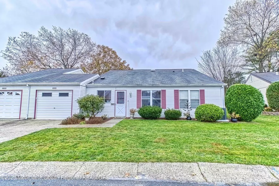 839 Liverpool Circle, Manchester, NJ 08759