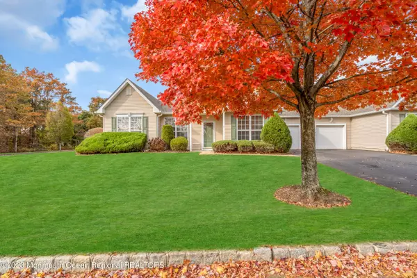 Lakewood, NJ 08701,2 Sunnybrook Lane