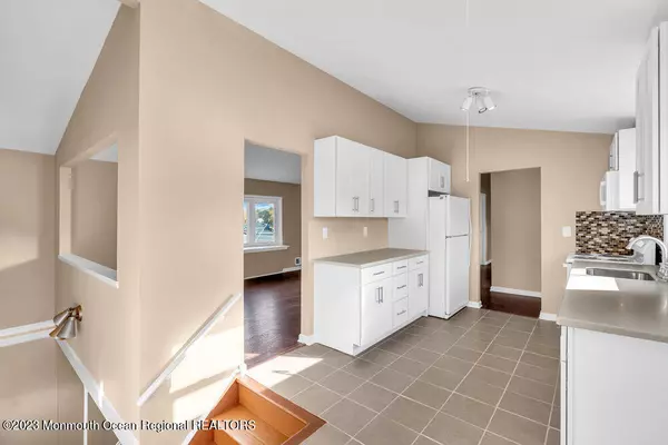 Hazlet, NJ 07730,32 Fleetwood Drive