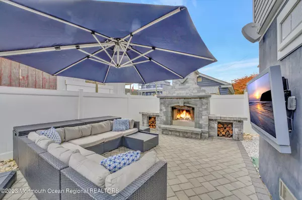 Highlands, NJ 07732,43 Cornwall Street