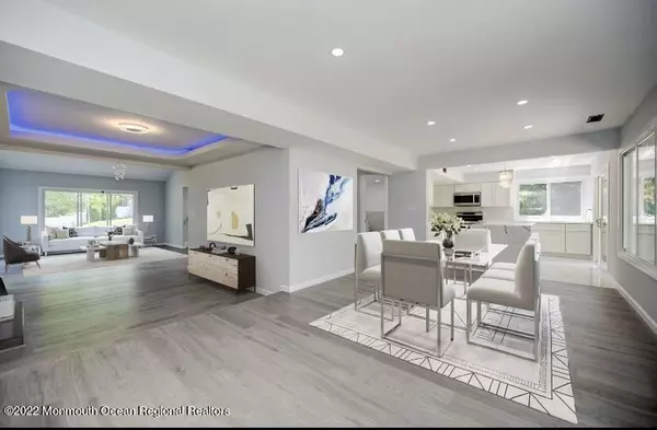 Matawan, NJ 07747,114 Vermont Court