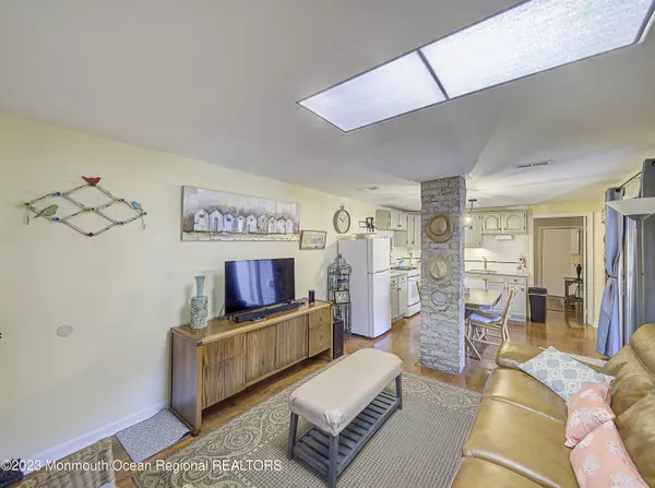 Bradley Beach, NJ 07720,14 Pacific Avenue