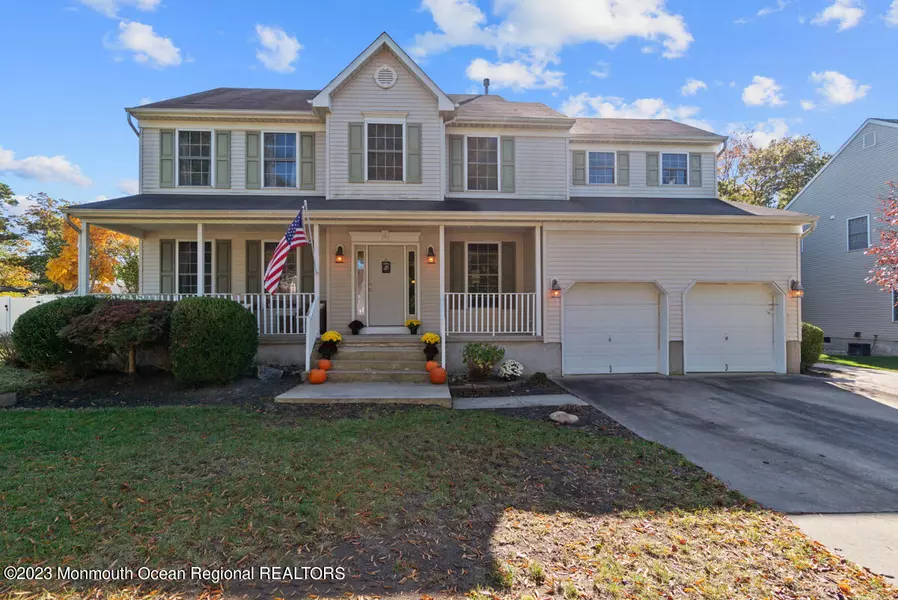 6 Forest View Drive, Bayville, NJ 08721