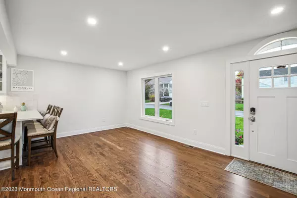 Wall, NJ 08736,1121 Narrumson Road