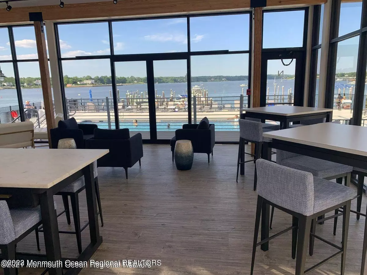 Red Bank, NJ 07701,28 Riverside Avenue #9D