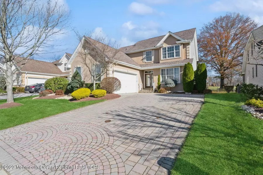 71 E Parsonage Way, Manalapan, NJ 07726