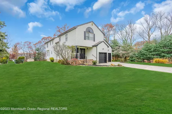 Matawan, NJ 07747,14 Oxford Court