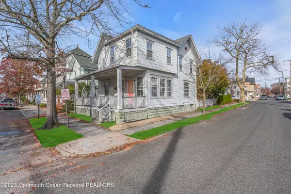 79 Embury Avenue, Ocean Grove, NJ 07756