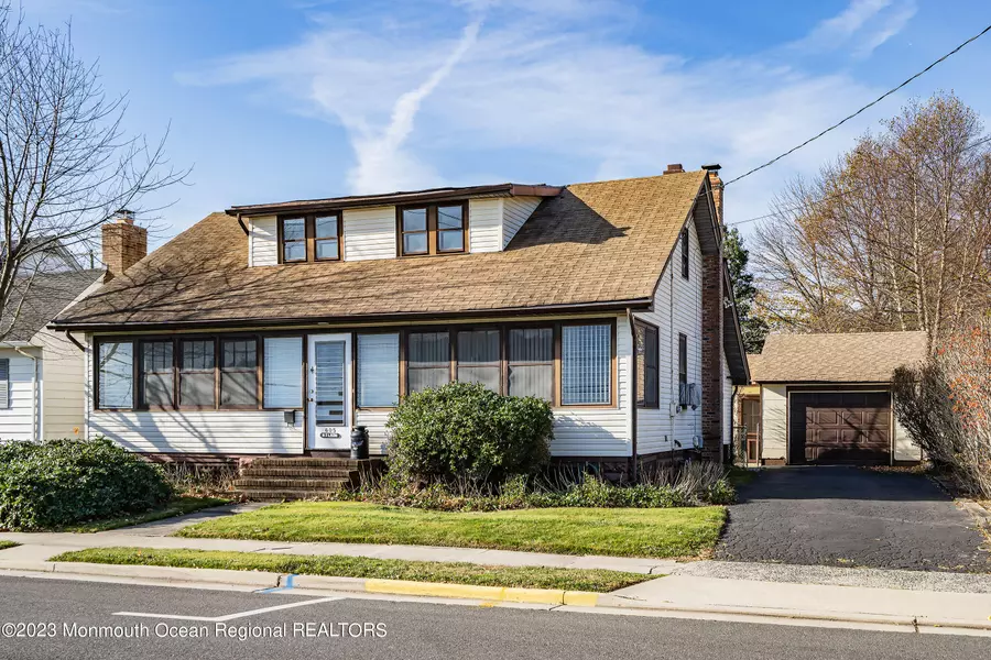 605 Saint Louis Avenue, Point Pleasant Beach, NJ 08742