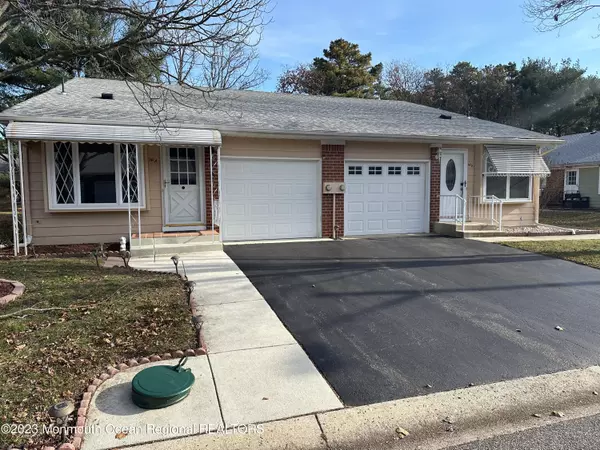 Whiting, NJ 08759,141 Hudson Parkway #A