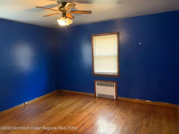 Carteret, NJ 07008,1154 Roosevelt Drive