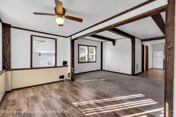 South Amboy, NJ 08879,809 Forrest Avenue
