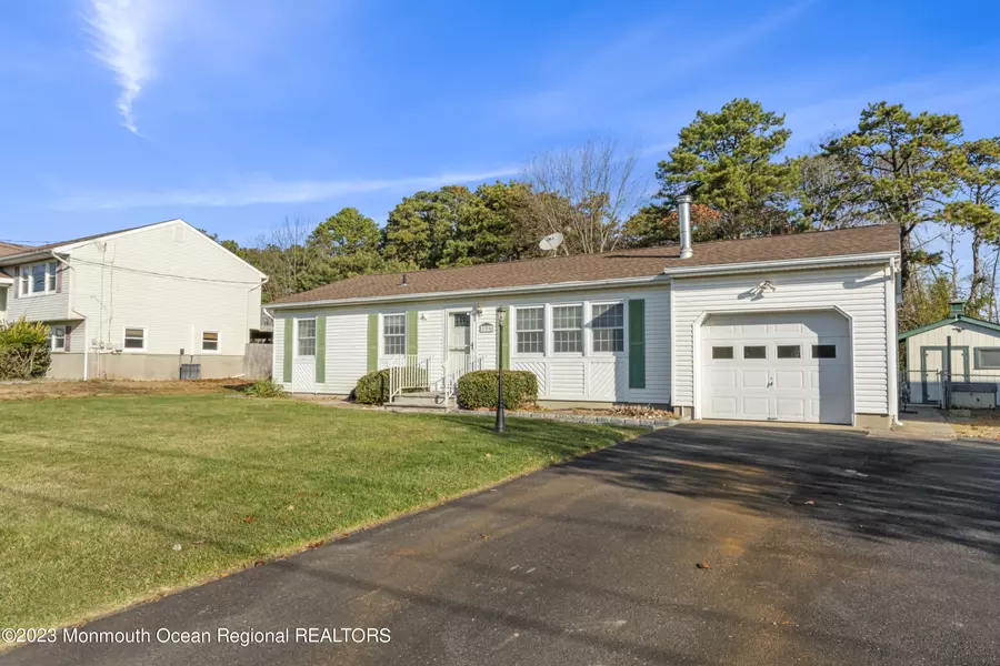 190 Cranberry Road, Toms River, NJ 08753