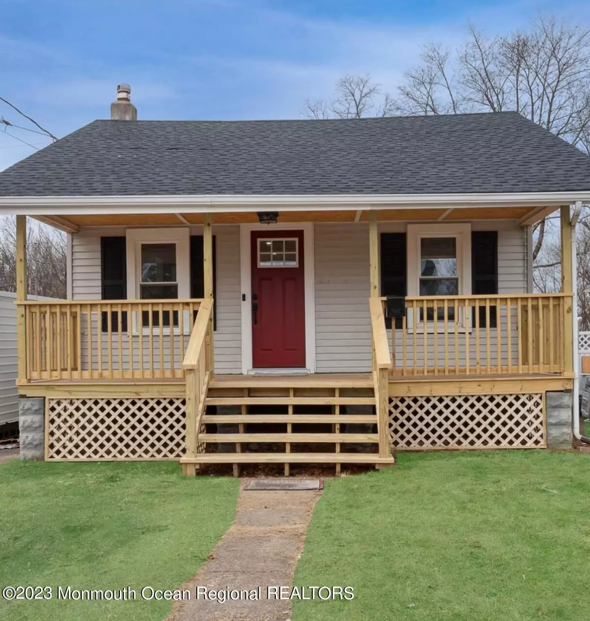 Spotswood, NJ 08884,122 Manalapan Road