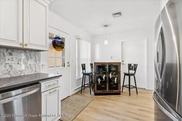 Lakewood, NJ 08701,353 Dorchester Drive