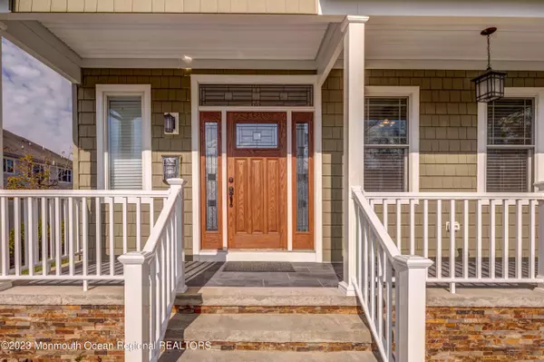 Red Bank, NJ 07701,68 Locust Avenue