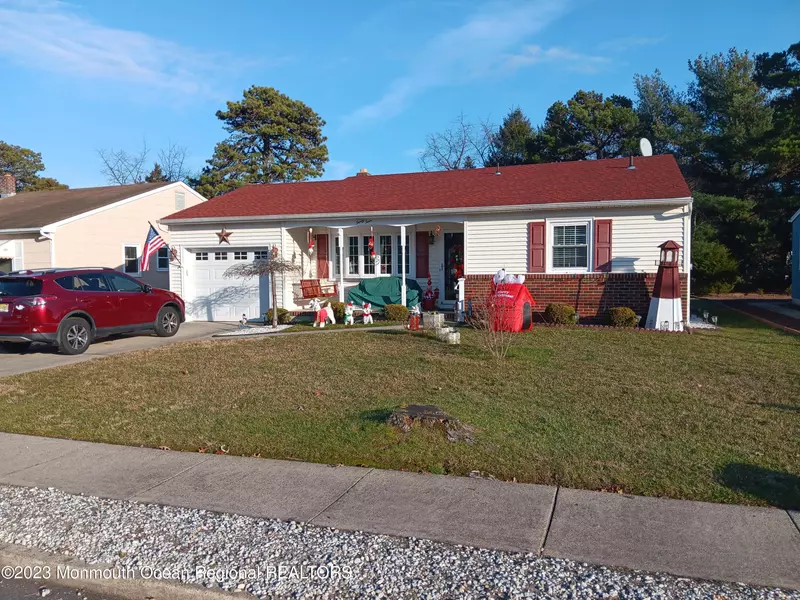 34 Nostrand Drive, Toms River, NJ 08757