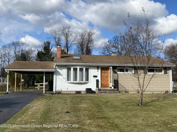 18 Bernard Street, Eatontown, NJ 07724