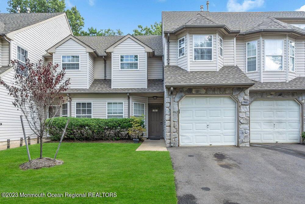 2102 Grassy Hollow Drive, Toms River, NJ 08755
