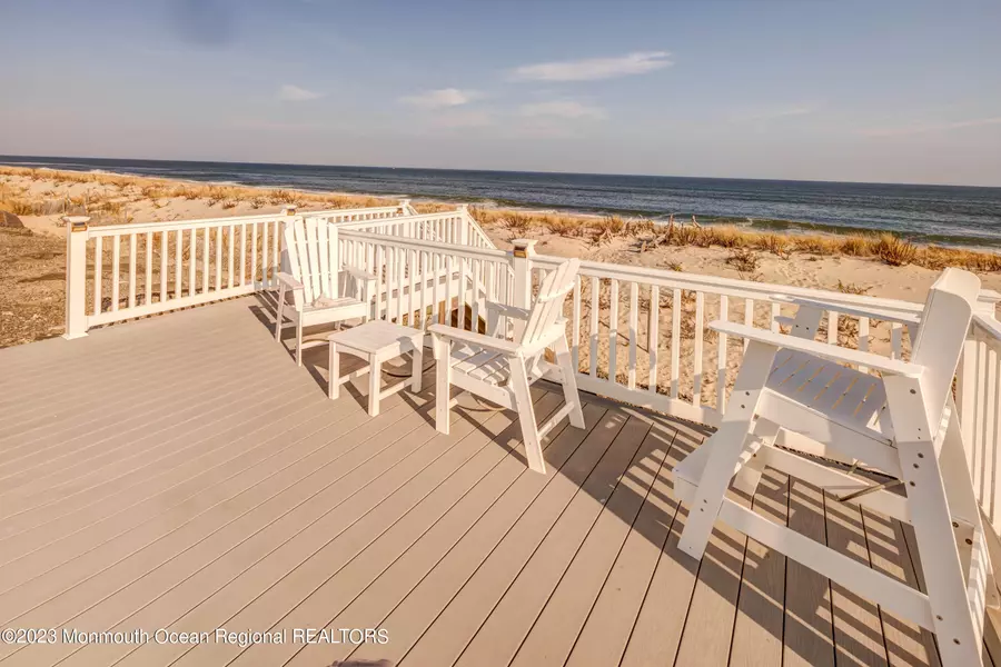 260 Ocean Avenue #14A, Sea Bright, NJ 07760