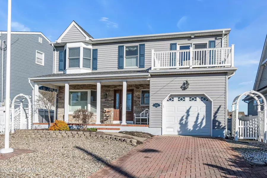 2105 Seagull Terrace, Point Pleasant, NJ 08742