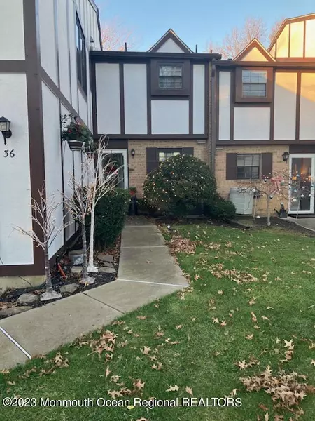 36 Apple Drive, Spring Lake Heights, NJ 07762