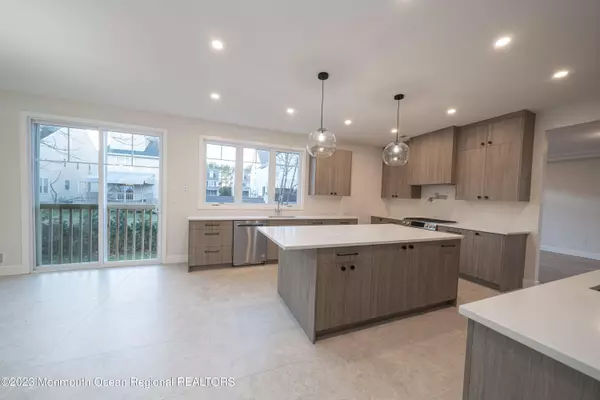 Lakewood, NJ 08701,4 Prime Lane