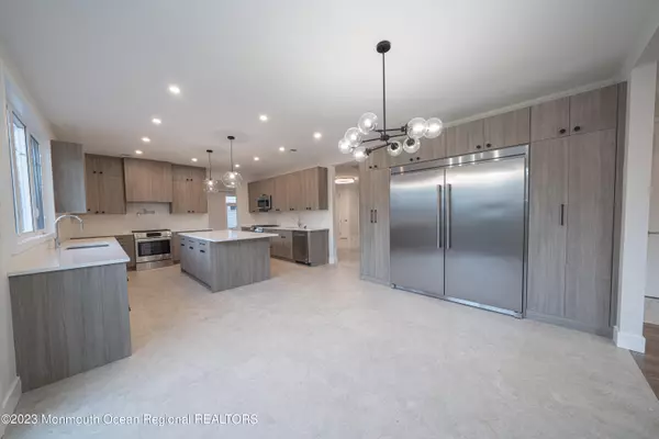 Lakewood, NJ 08701,4 Prime Lane