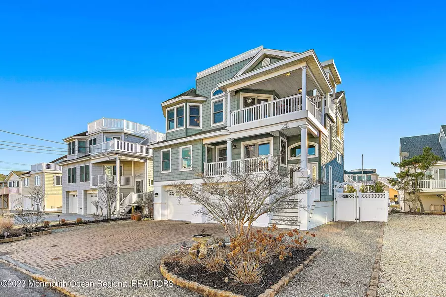 8 W 85th Street, Long Beach Twp, NJ 08008