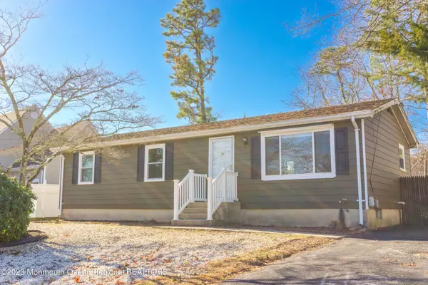 Manahawkin, NJ 08050,280 Bulkhead Avenue