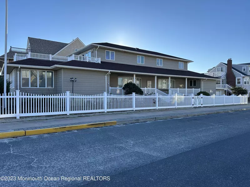 115 N Ocean Avenue, Seaside Park, NJ 08752