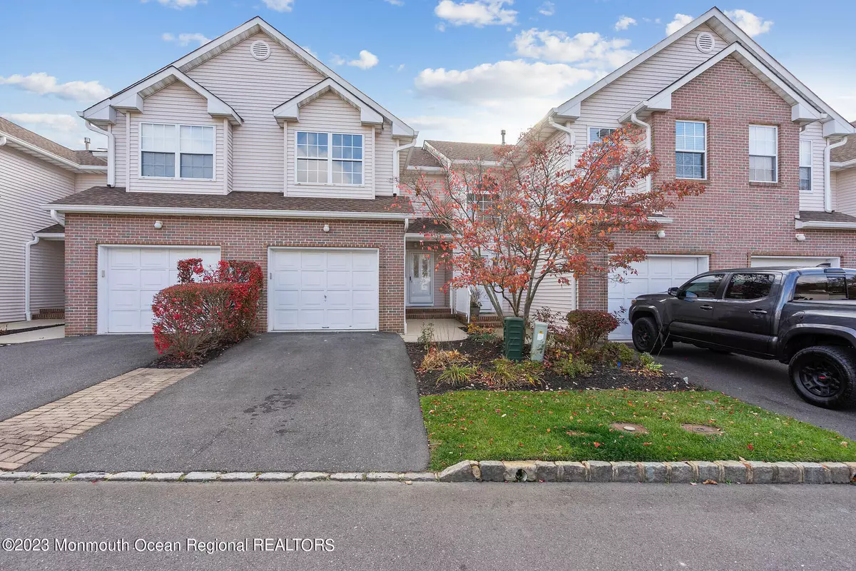 Neptune City, NJ 07753,7 Village Place