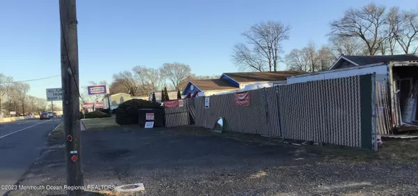 Hazlet, NJ 07730,322 Highway 36