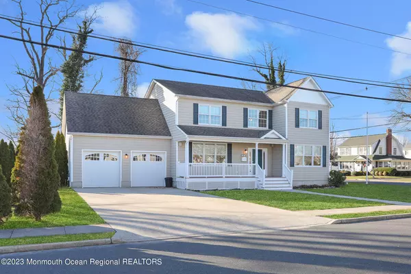 Spring Lake Heights, NJ 07762,901 Wall Road