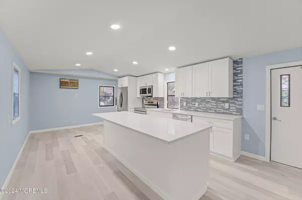 42 Antonia Drive, Jackson, NJ 08527