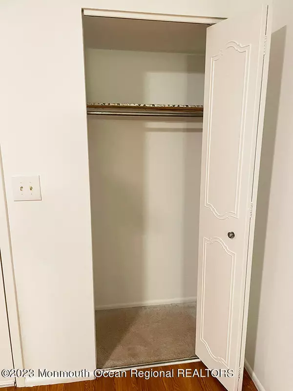 Lakewood, NJ 08701,883 Balmoral Court