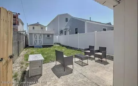 Seaside Heights, NJ 08751,39 Carteret Avenue