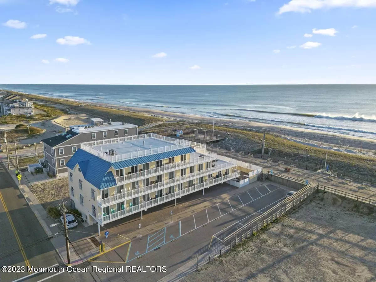 Seaside Heights, NJ 08751,1501 Ocean Terr #D