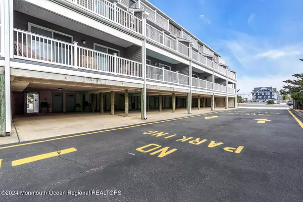 South Seaside Park, NJ 08752,103 23rd Avenue #11