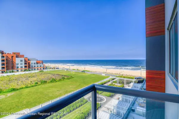 Long Branch, NJ 07740,365 Ocean Boulevard #408