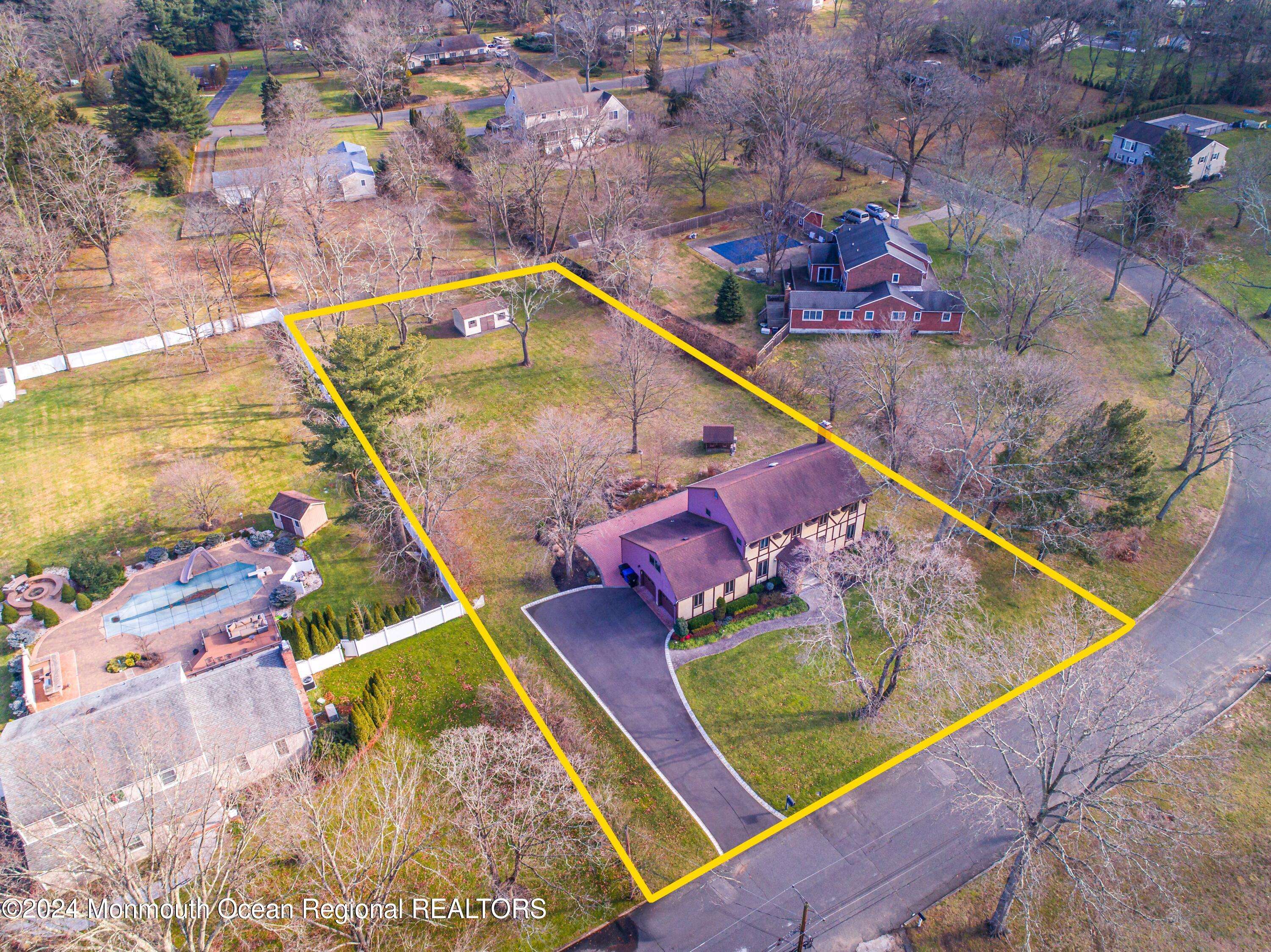 41 Farm Road, Middletown, NJ 07748