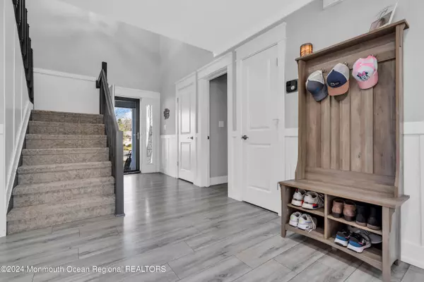 Bayville, NJ 08721,119 Serpentine Drive